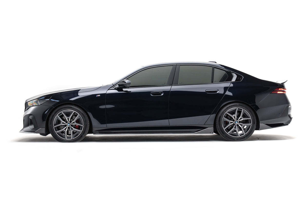 Pre Pregged Carbon Fiber Side Skirts for BMW 5 Series G60 2023+ – image 2