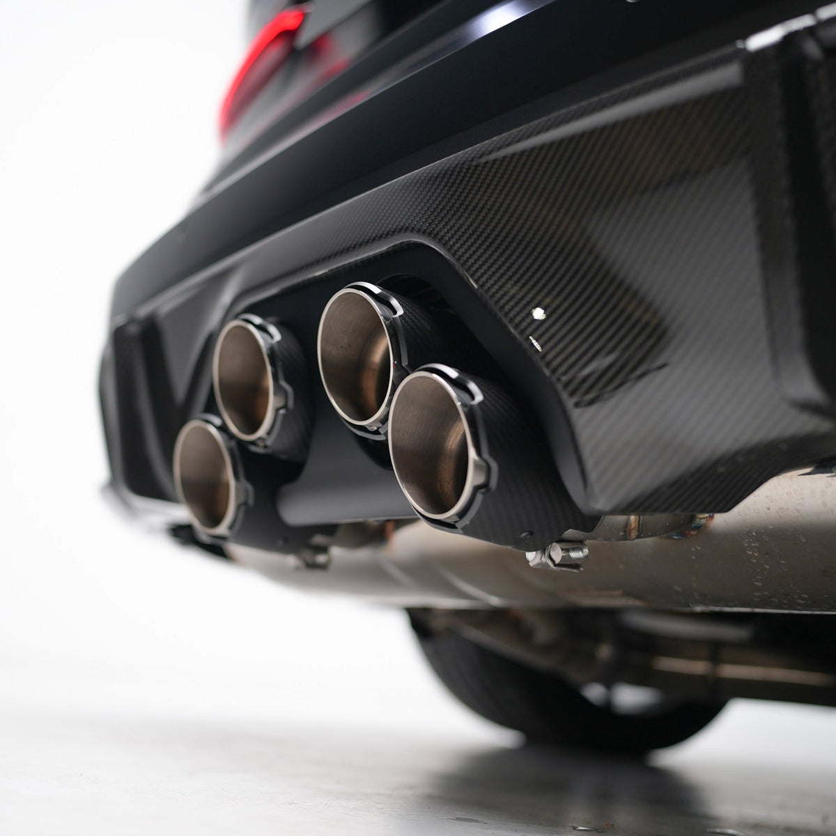 M Performance Style Pre Pregged Dry Carbon Diffuser For BMW M3 G80 G81 / M4 G82 G83 (Centre Exhaust) 2020+ – image 3