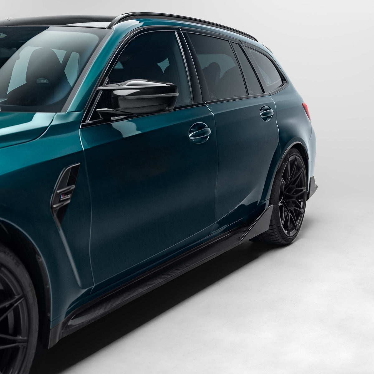 M Performance Style Pre Pregged Dry Carbon Side Skirts for BMW M3 G80 G81 2020+ – image 9