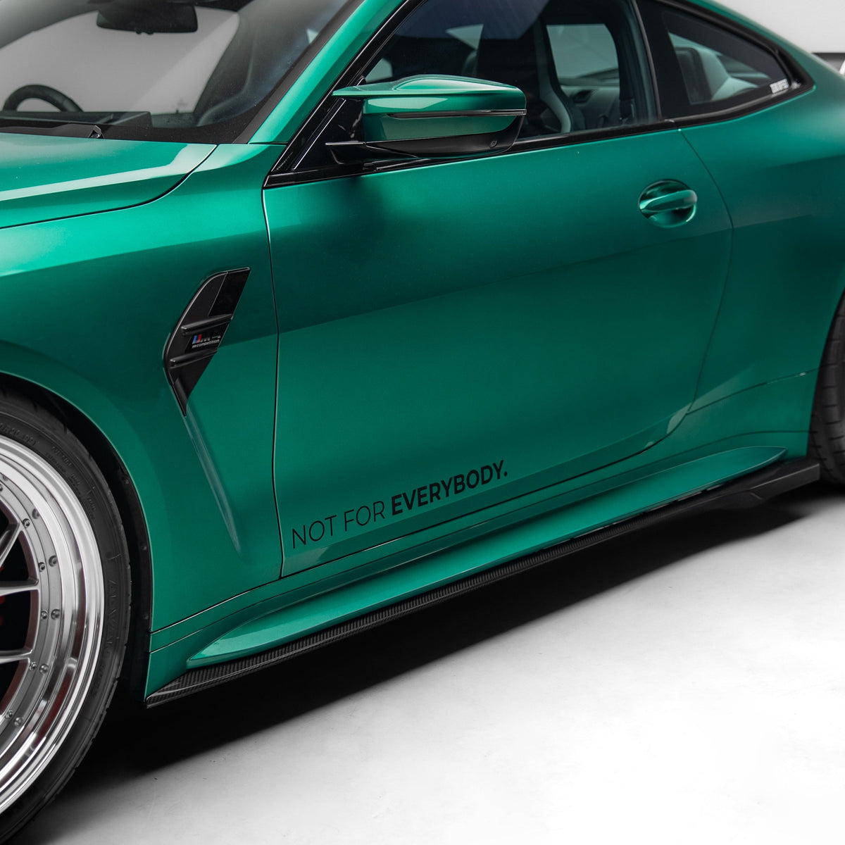 BMW M4 G82 G83 Dry Carbon Fiber Side Skirts 2020+ – image 5