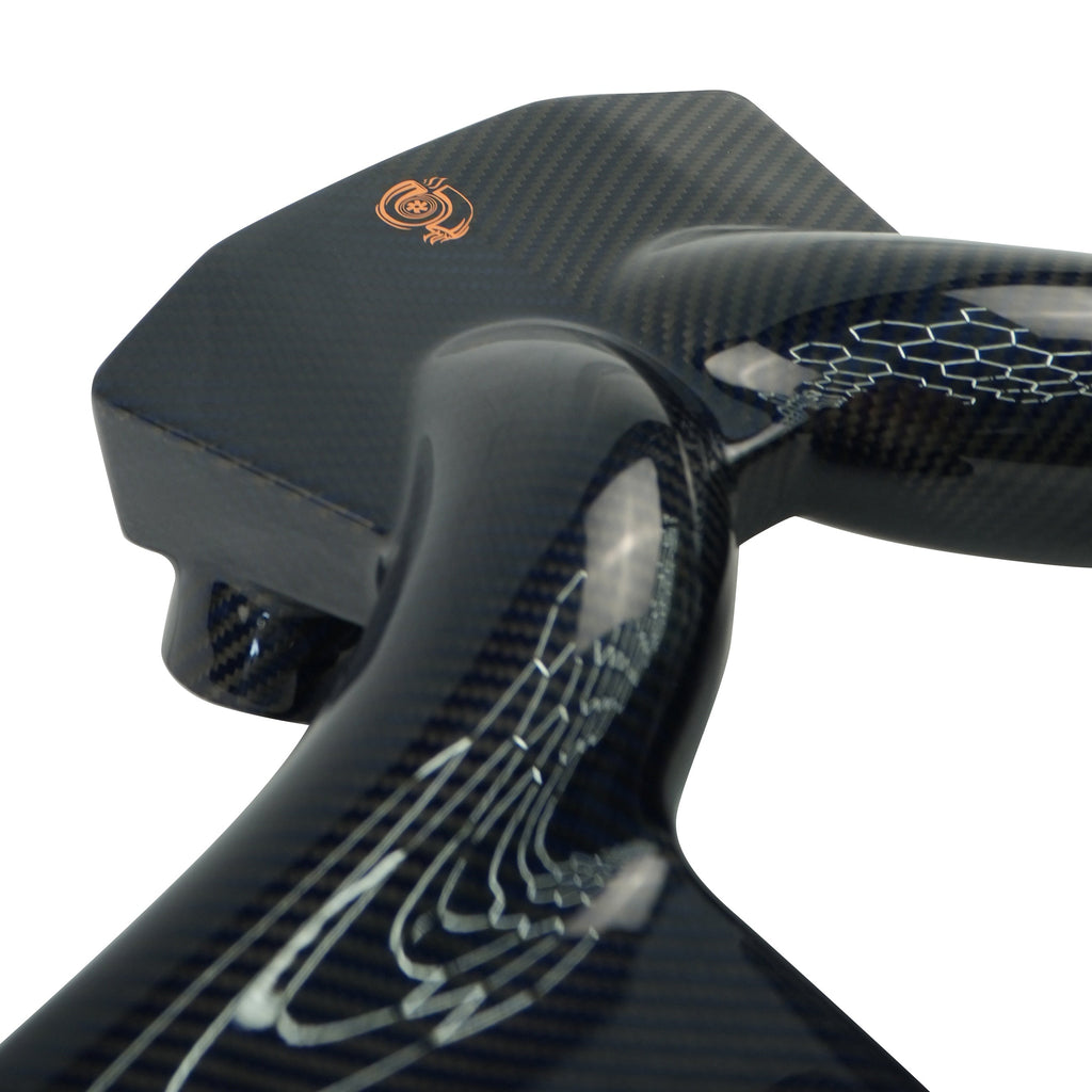 Lamborghini Urus Intake Installed – Carbon Fiber