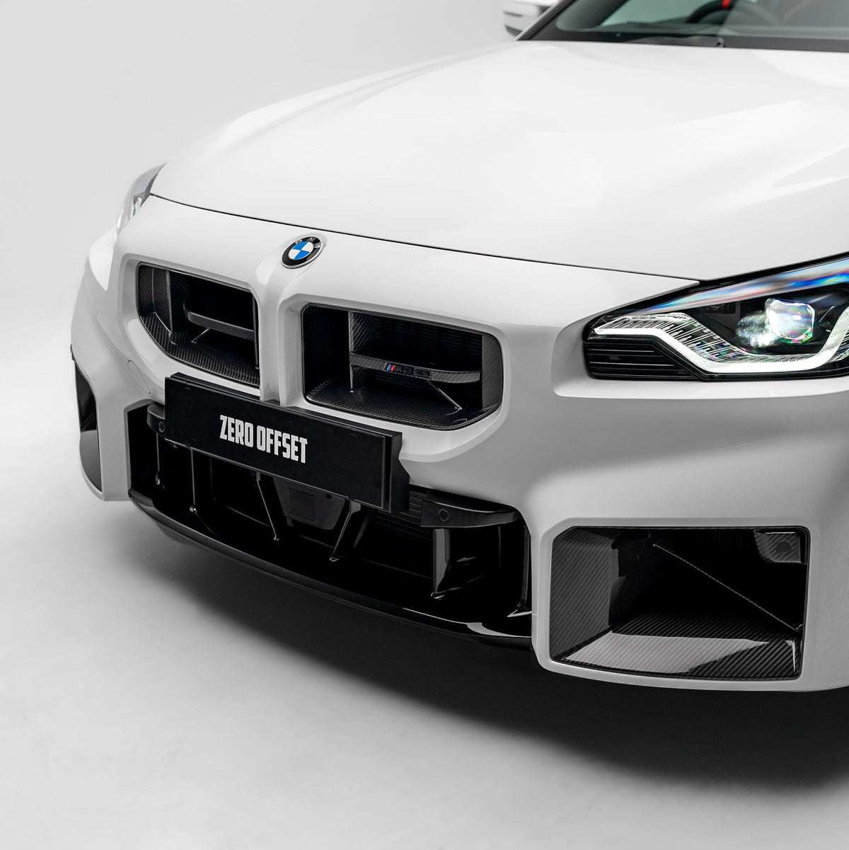CS Style Pre Pregged Dry Carbon Fiber Grille for BMW M2 G87 2023+ – Photo 3