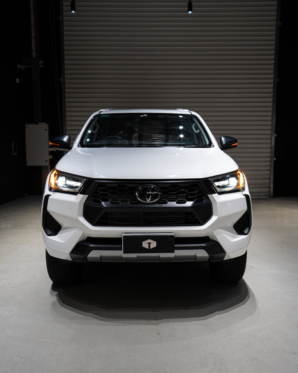 2021-2024 Toyota Hilux LED Headlights – image 3