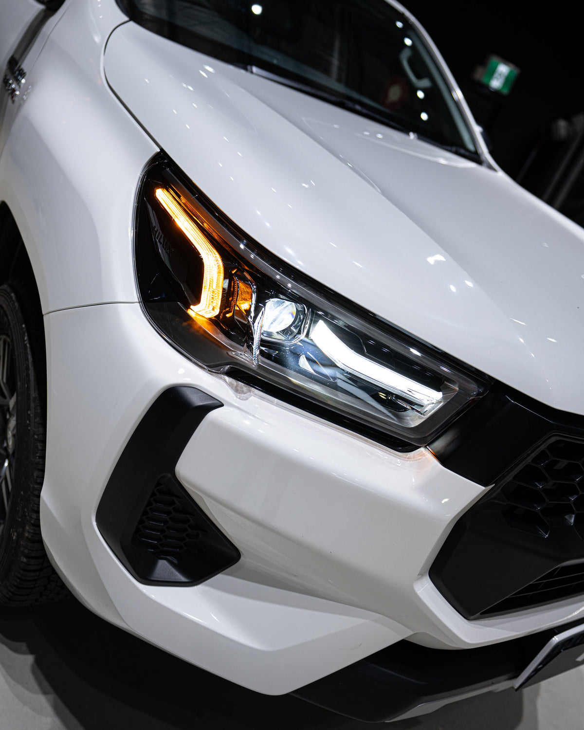 2021-2024 Toyota Hilux LED Headlights – image 8