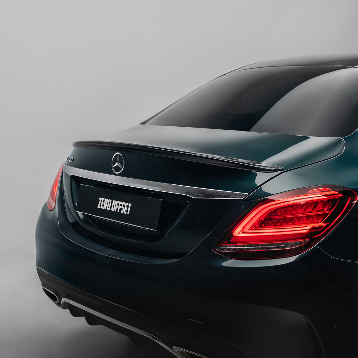 OEM Style Pre Pregged Dry Carbon Fiber Spoiler for Mercedes-Benz C Class W205 Sedan 2021+ – image 2
