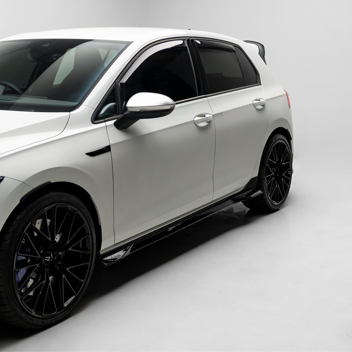 EVO-1 Full Kit for Volkswagen Golf MK8R 2021-2024 – image 12