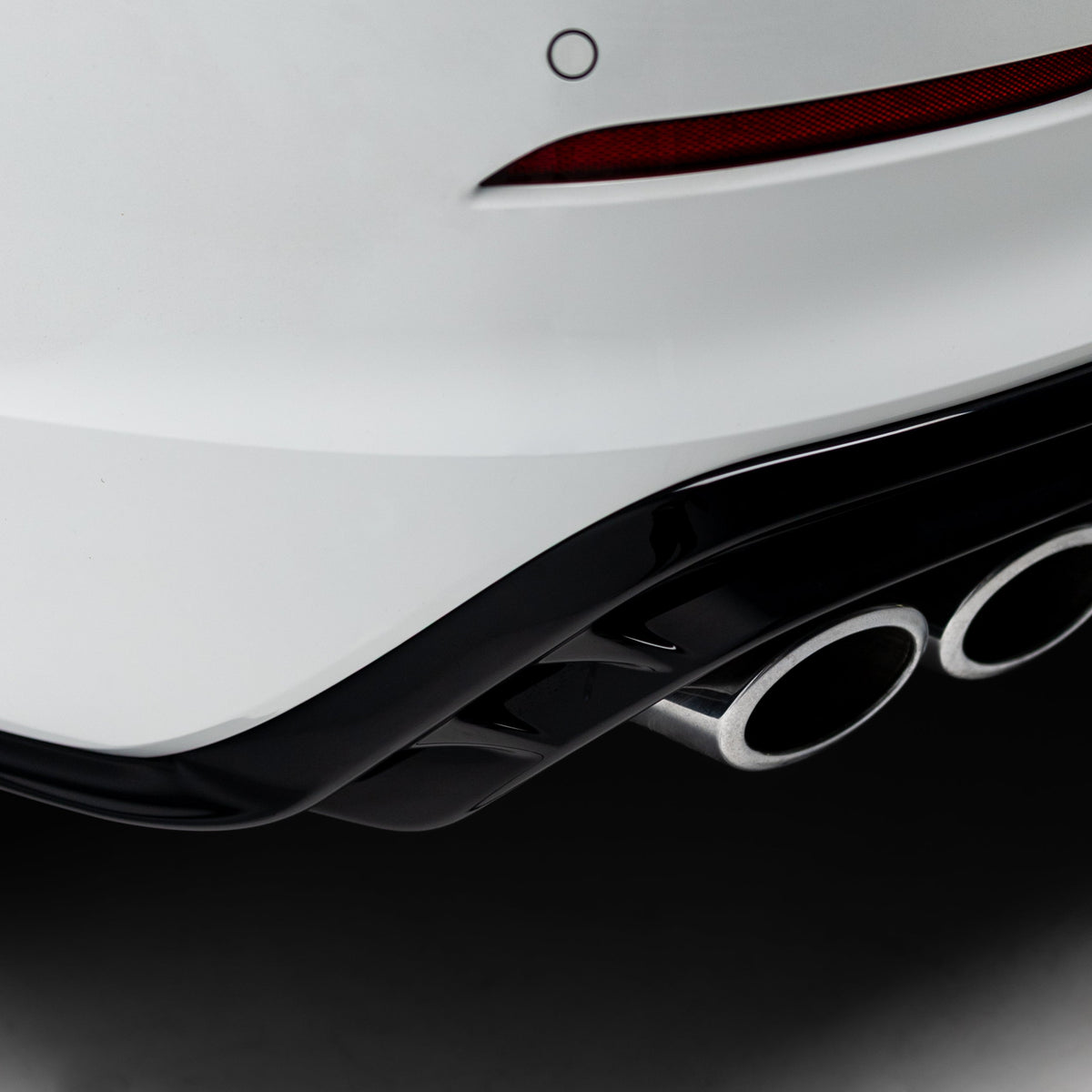 EVO-1 Rear Diffuser for Volkswagen Golf R MK8 MK8.5 2021+ – image 9