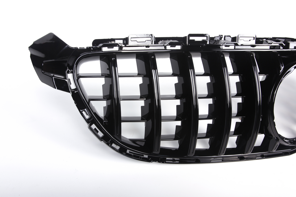 AMG Panamericana Style Grille for Mercedes-Benz C63 C205/W205 - Black 2019-2022 – image 8