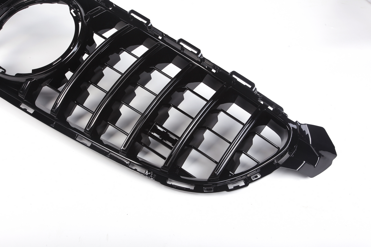 AMG Panamericana Style Grille for Mercedes-Benz C63 C205/W205 - Black 2019-2022 – image 12