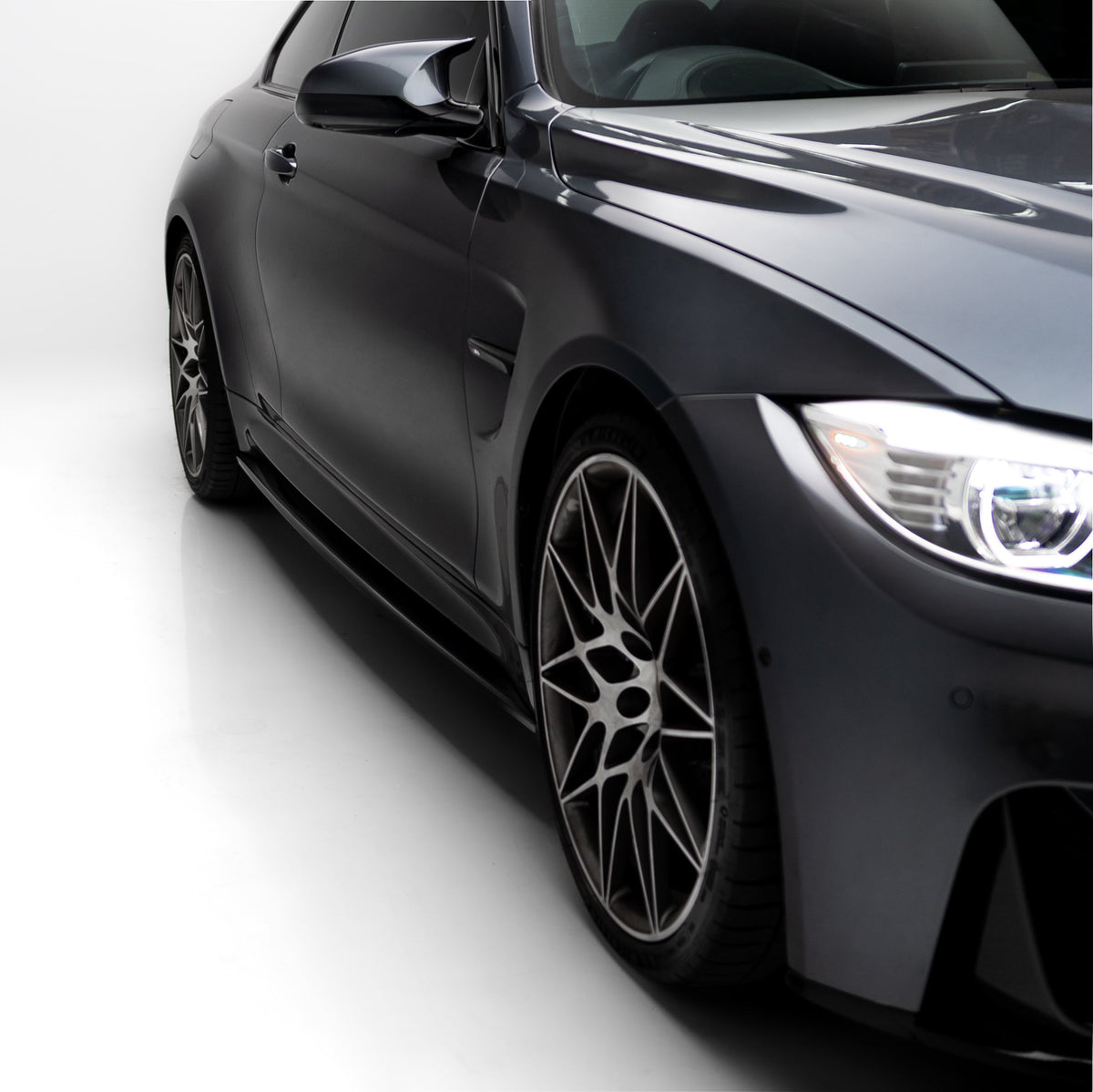 M Performance Style Pre Pregged Dry Carbon Fiber Full Kit for BMW M3 F80 / BMW M4 F82 F83 2014-2020 – image 7