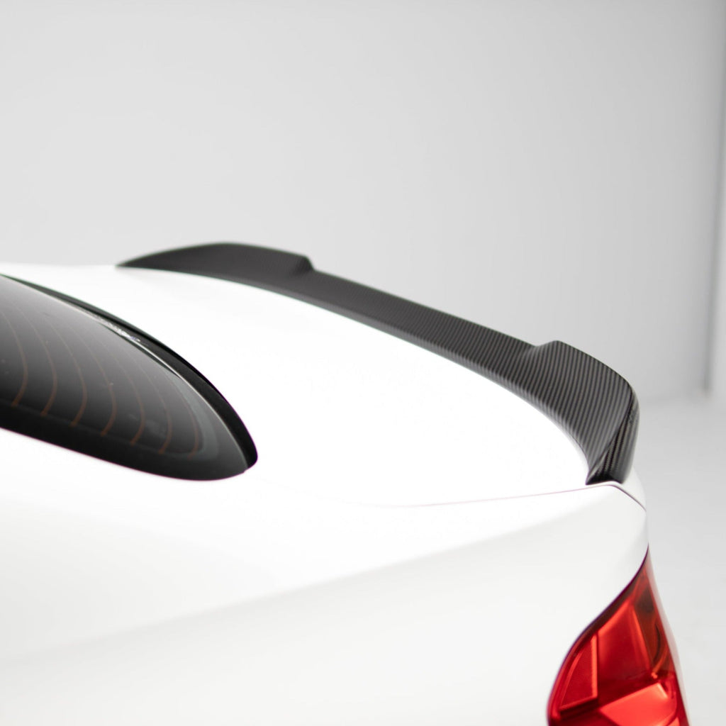 CS Style Pre Pregged Dry Carbon Fiber Spoiler for BMW 3 Series F30 2013-2018 / M3 F80 2013-2020 – image 5