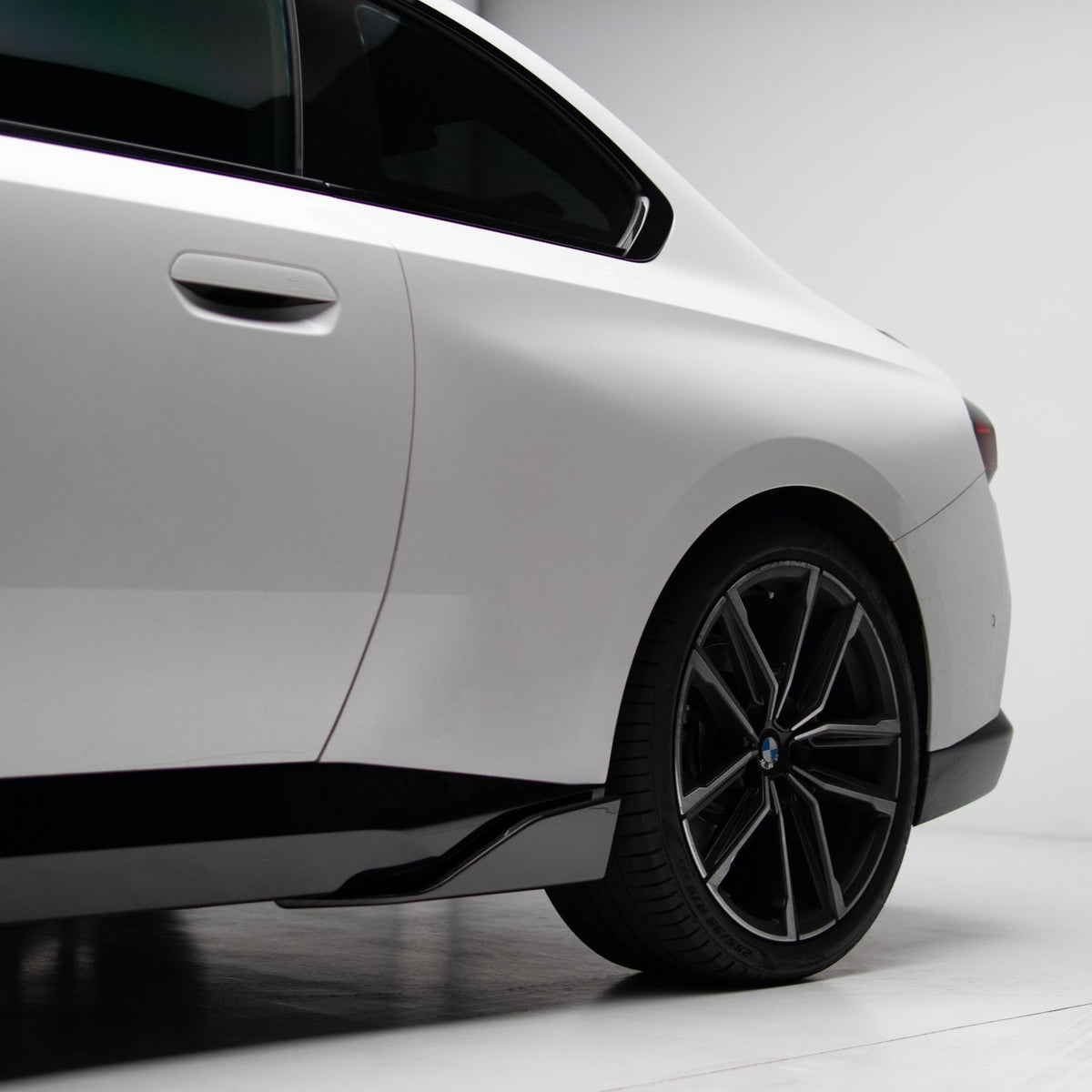 M Performance Style Pre Pregged Dry Carbon Fiber Side Skirts for BMW 2 Series Coupe G42 2021+ – image 6