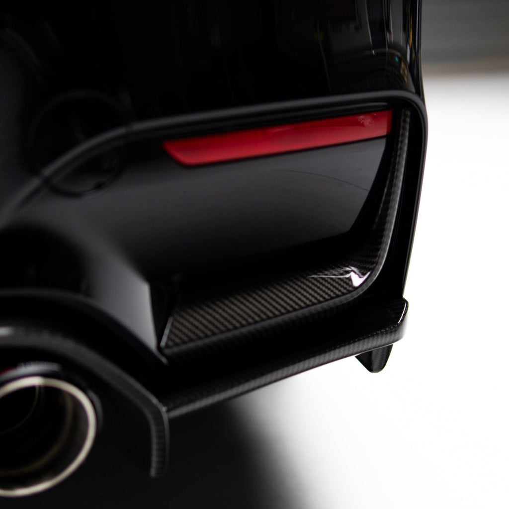 Vorsteiner Style Pre Pregged Carbon Fiber Rear Diffuser for BMW M3 F80 / M4 F82 F83 2014-2020 – image 15