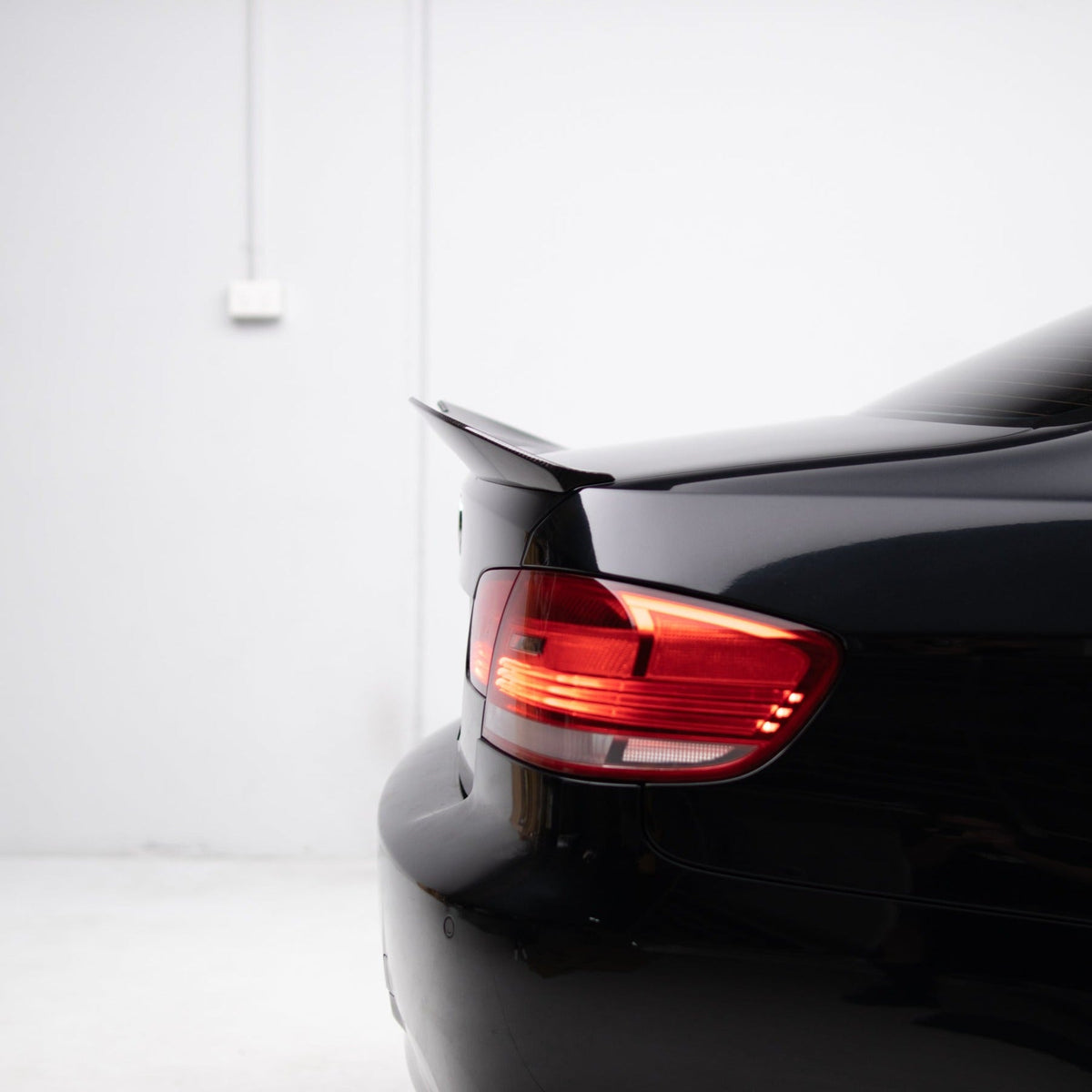 PSM Style Pre Pregged Dry Carbon Fiber Spoiler for BMW 3 Series / M3 E92 Coupe 2006-2014 – image 5