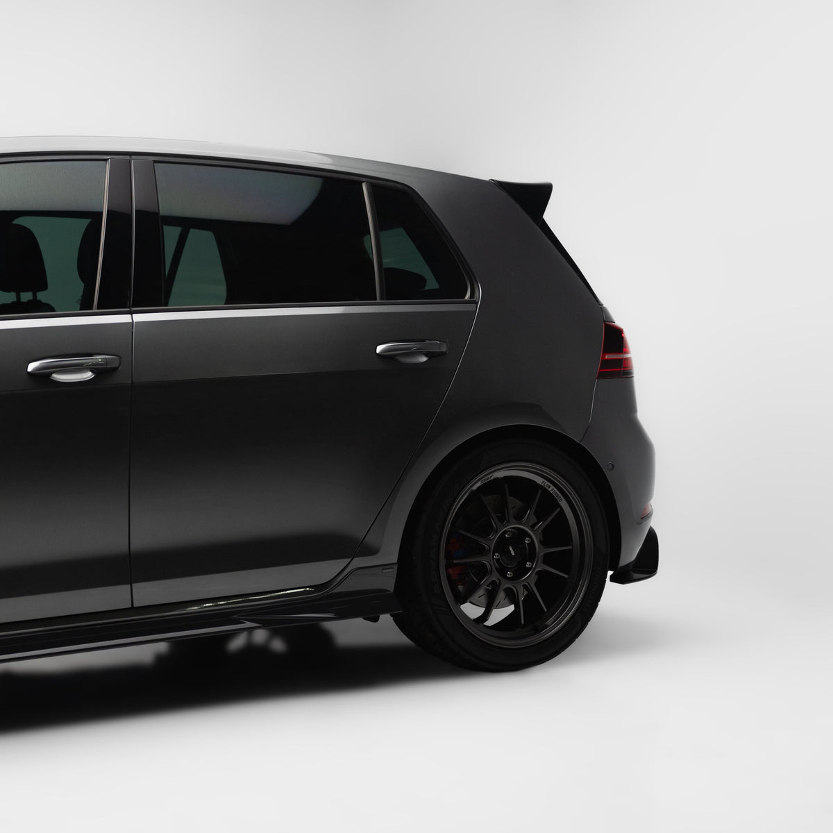 EVO-1 Side Splitters for Volkswagen Golf MK7/7.5 TSI, GTI & R 2014-2021 – image 13