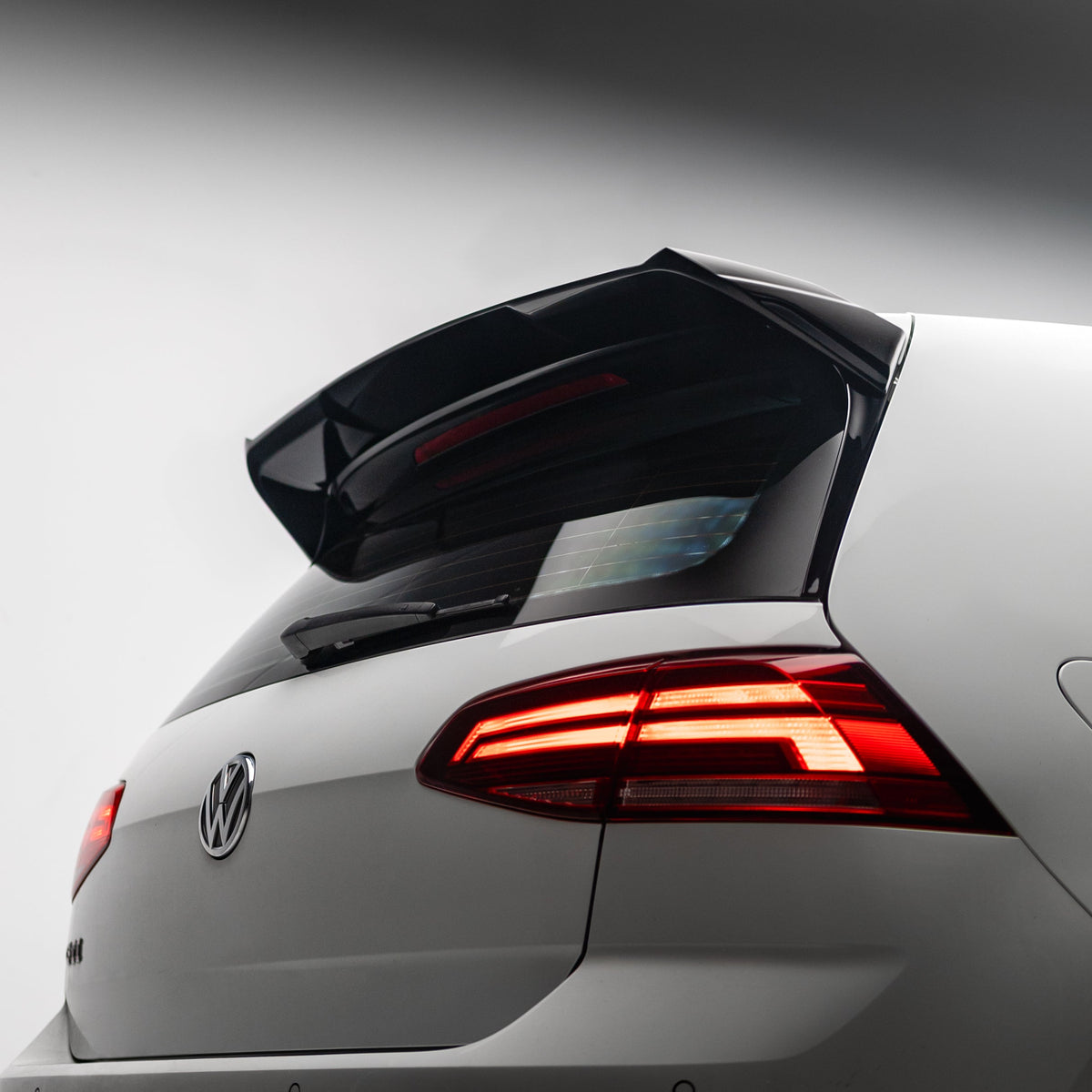 OSIR Style Spoiler for Volkswagen Golf MK7/7.5 GTI/R 2012-2019 – image 2