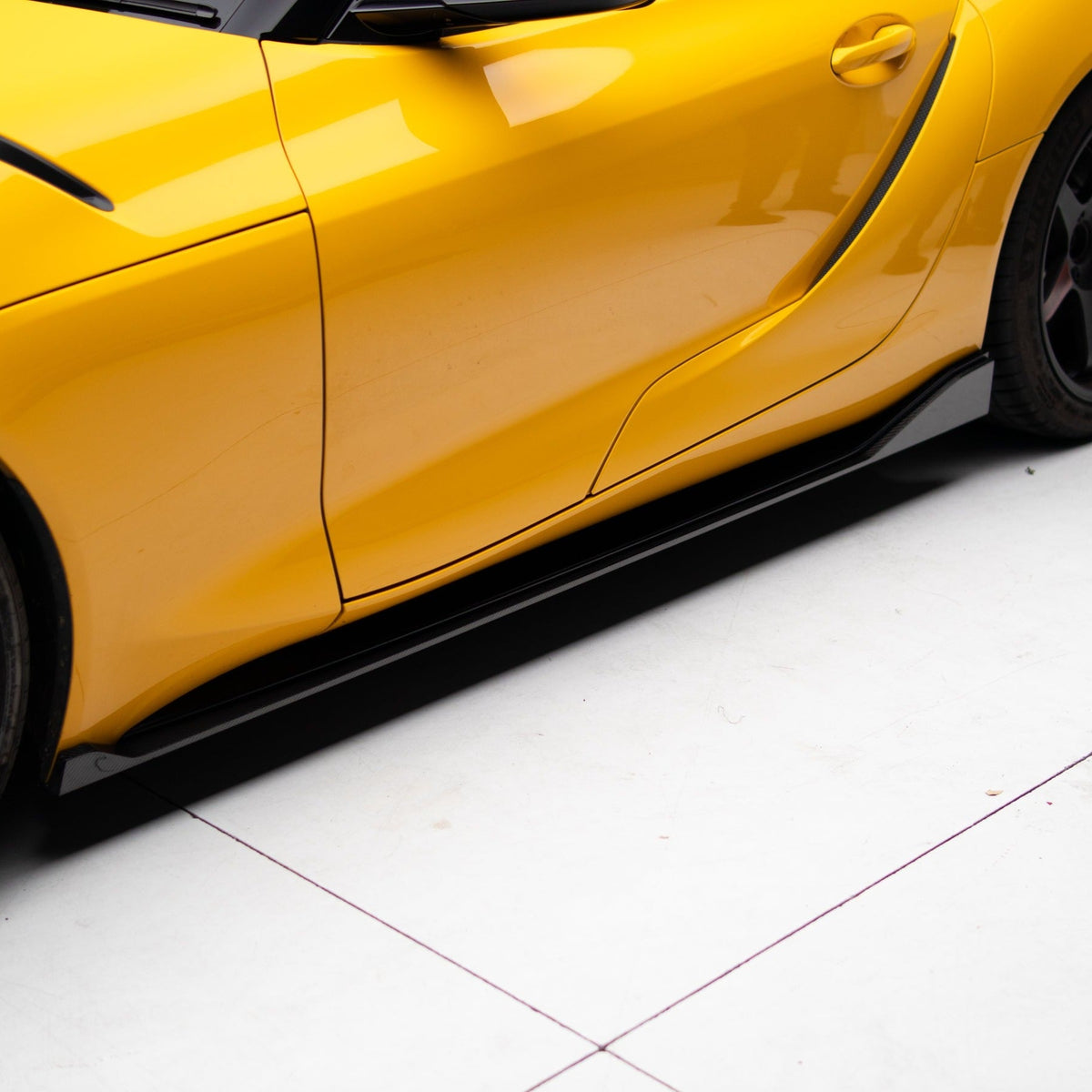 M'Z Style Side Skirts (Carbon Fibre) for Toyota Supra A90 – image 3