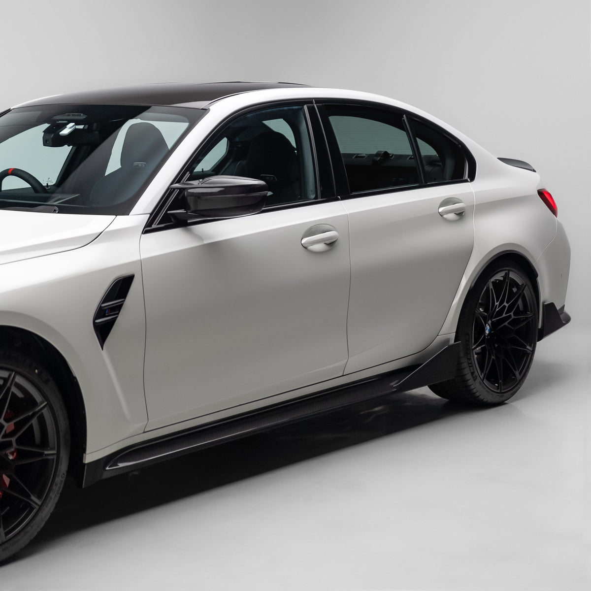 M Performance Style Pre Pregged Dry Carbon Side Skirts for BMW M3 G80 G81 2020+ – image 2