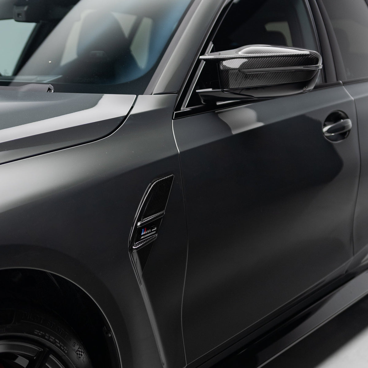 M Performance Style Pre Pregged Dry Carbon Fender Vent Cover for BMW M3 G80 G81 2020+ – image 4