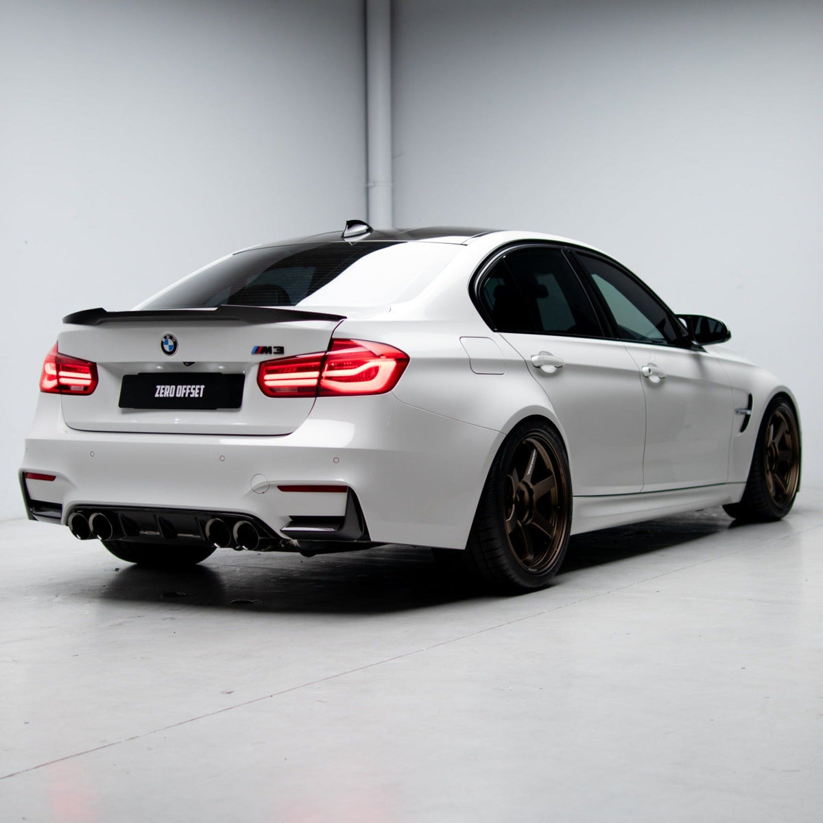 M4 Style Pre Pregged Dry Carbon Fiber Spoiler for BMW 3 Series F30 2013-2018 / M3 F80 2013-2020 – image 3