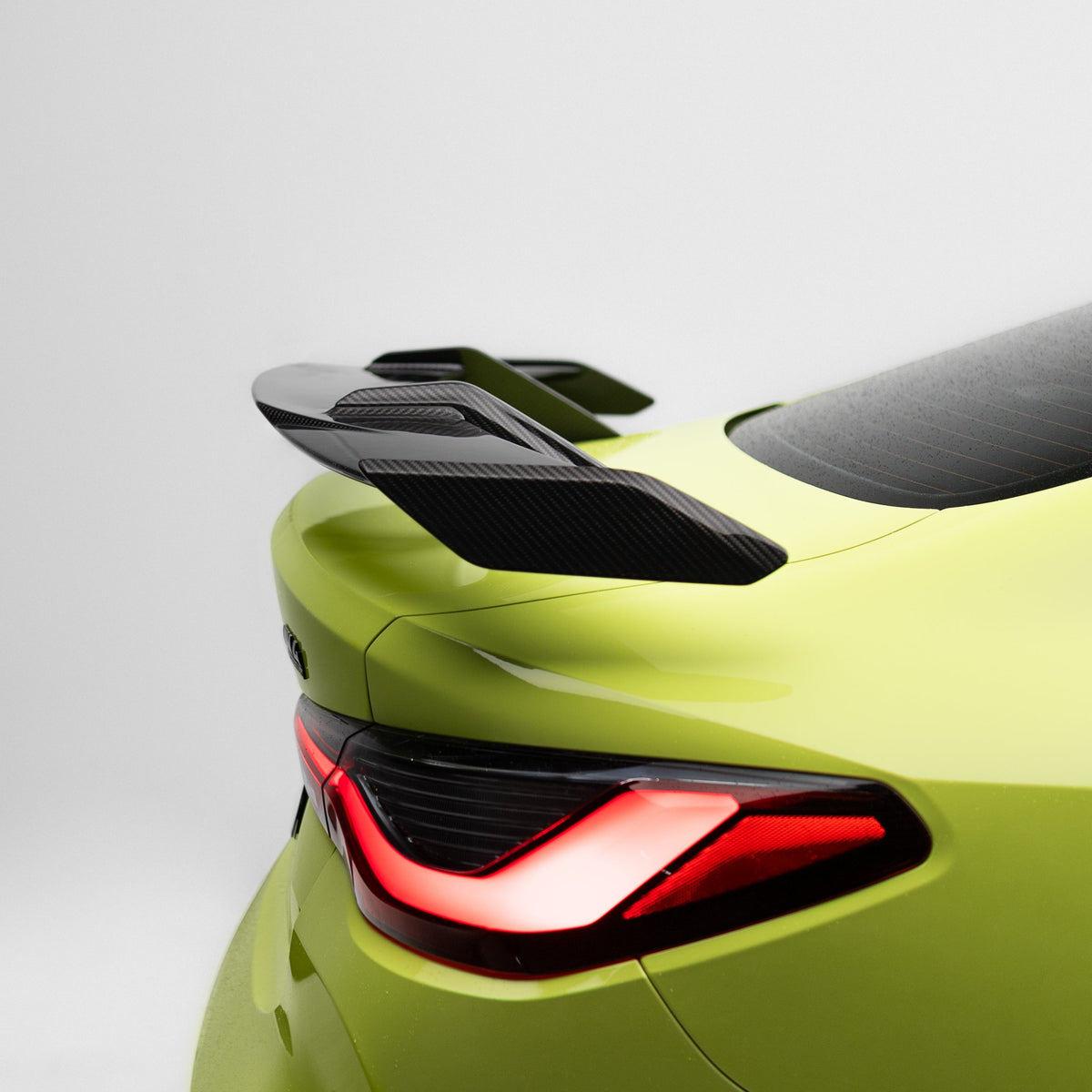 M-Performance Style Pre Pregged Dry Carbon Fiber Wing Spoiler for BMW 3 Series G20 / 4 Series G22 / M3 G80 / M – image 6
