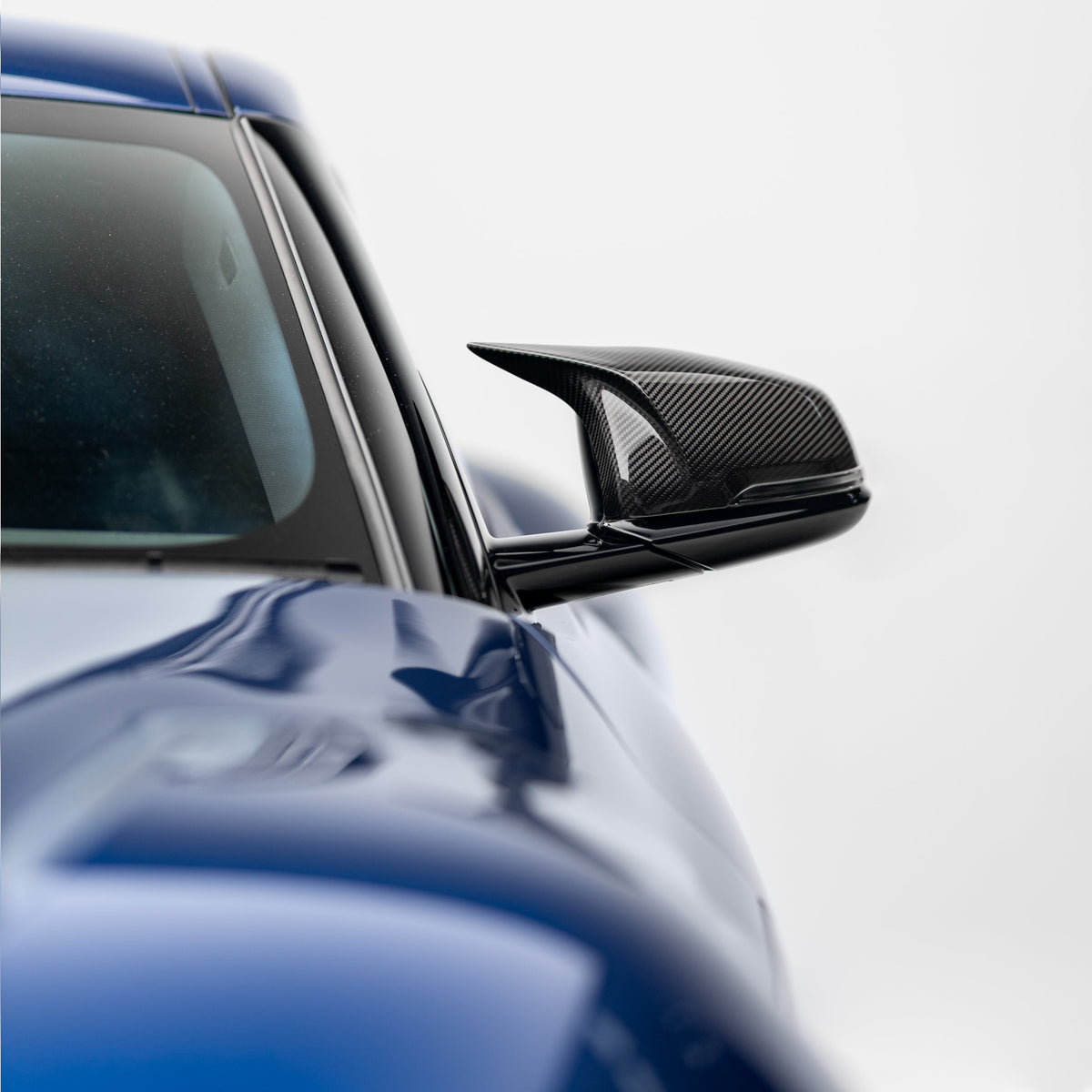 M Performance Style Pre Pregged Dry Carbon Fiber Mirror Caps for BMW 1/2 Series X1/X2/Z4 F39 F40 F44 F48 G29 & – image 4