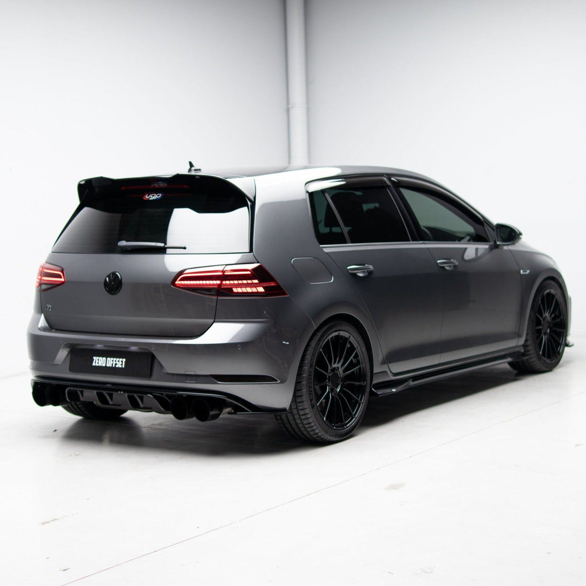 EVO-1 Rear Diffuser for Volkswagen Golf MK7.5R 2018-2021 – image 7
