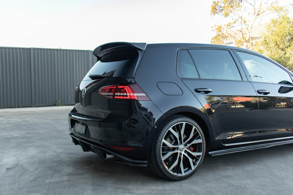Revozport Style Side Skirts for Volkswagen Golf GTI (MK7) - 2012-17 – image 3
