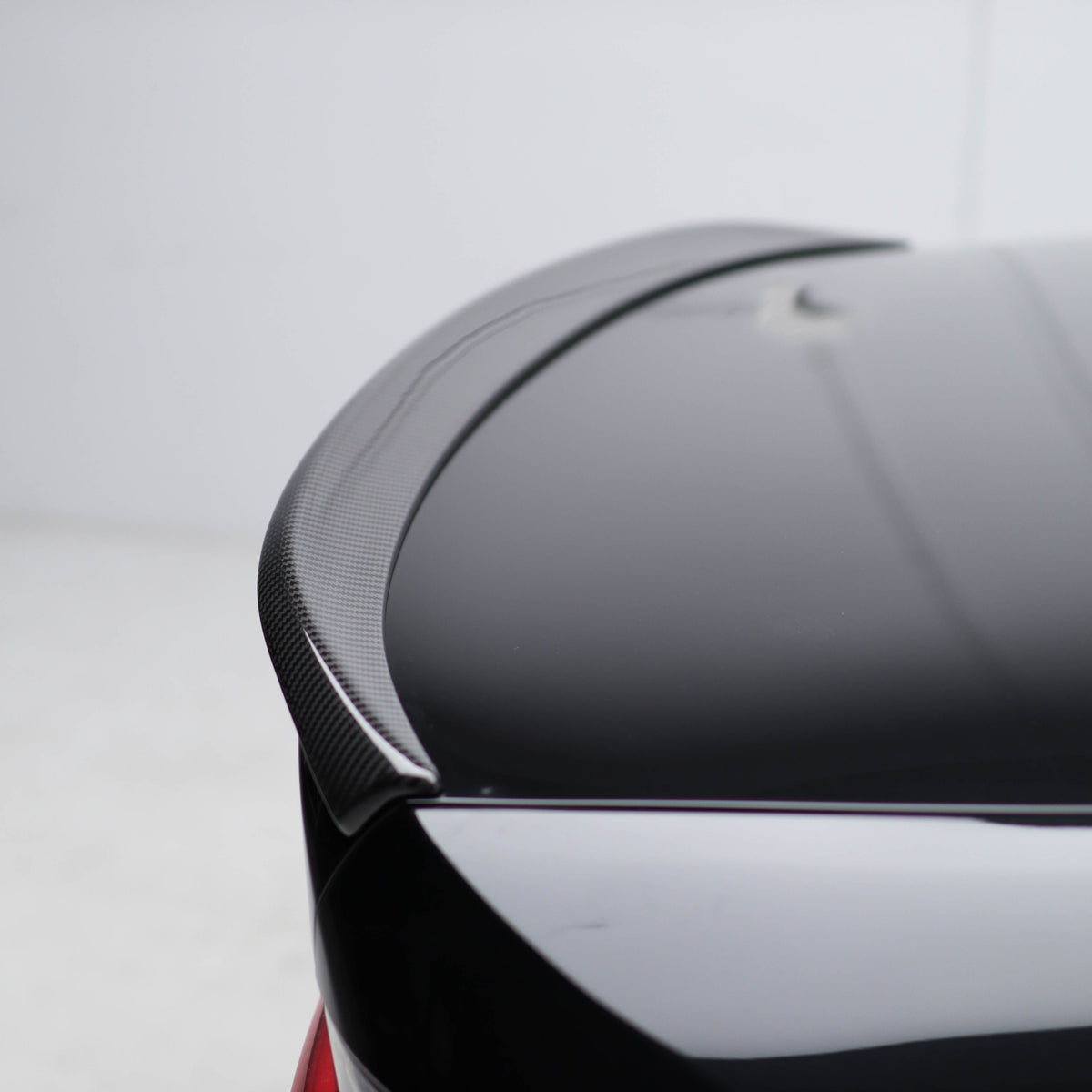 M Performance V2 Style Pre Pregged Dry Carbon Spoiler for BMW 3 Series G20 / M3 G80 2020+ – image 4