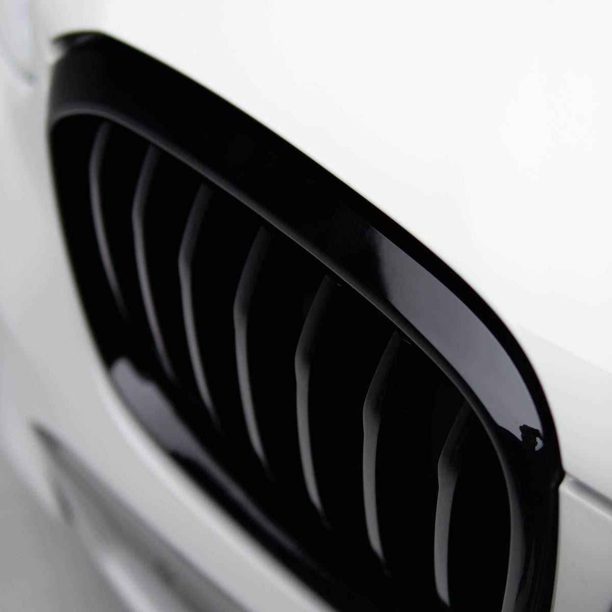 M Performance Gloss Black Grille (Single Slat) For BMW X3/X4 G01/G02 2018-2021 – image 3