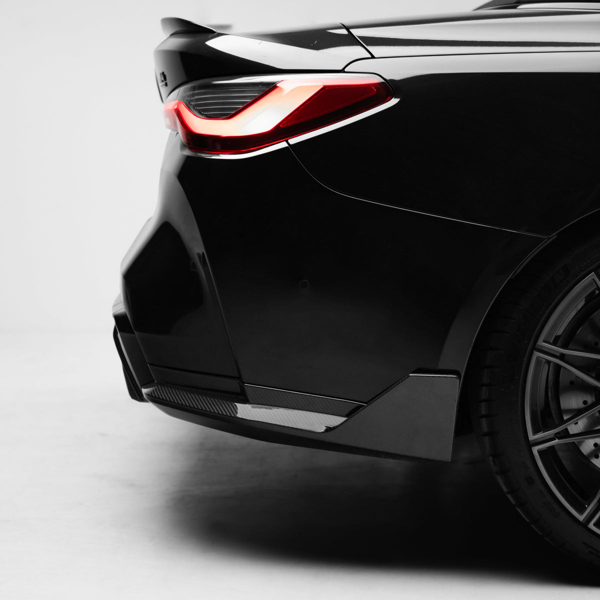 M Performance Style Pre Pregged Dry Carbon Rear Winglets for BMW M4 G82 G83 2020+ – image 2