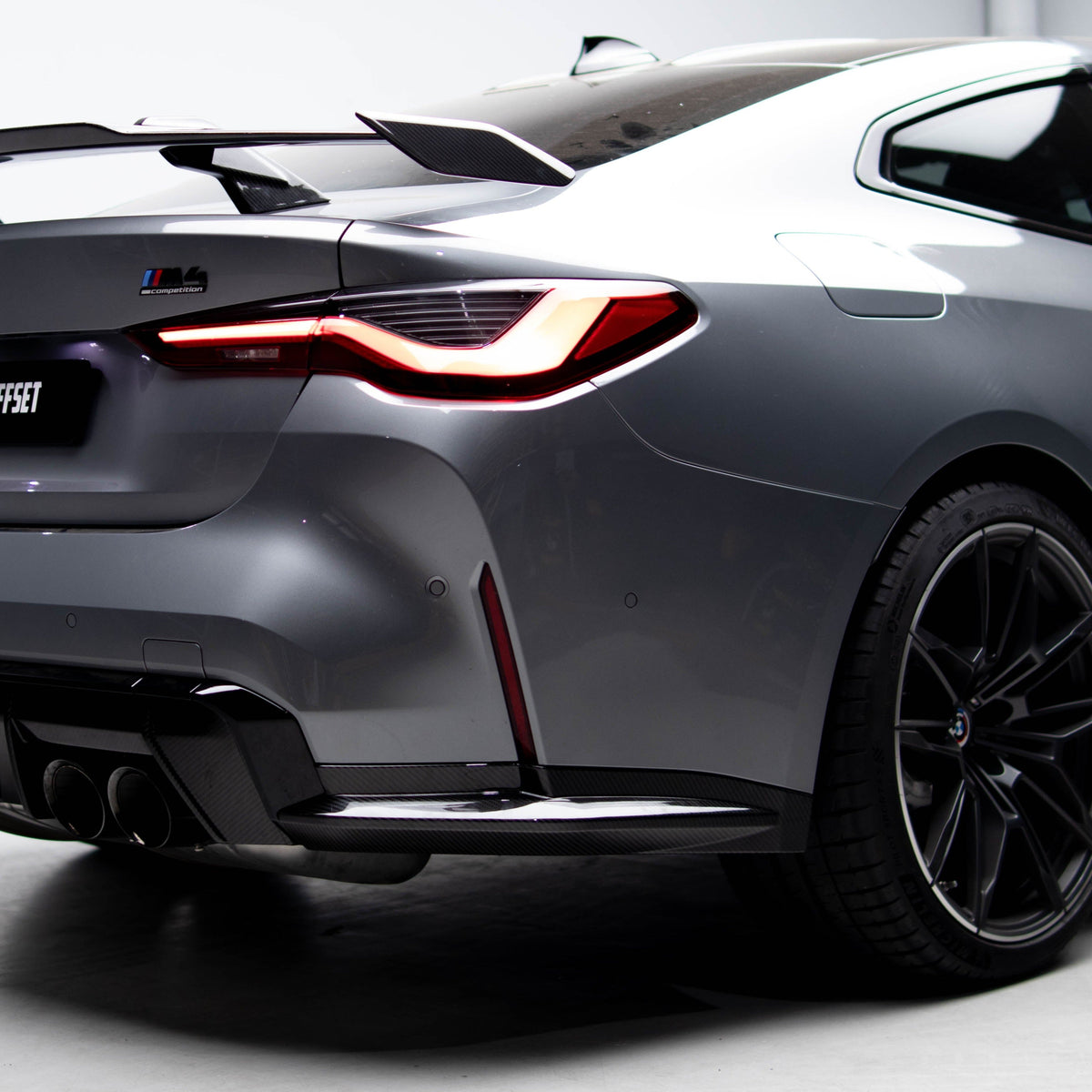 OEM Style Pre Pregged Dry Carbon Rear Winglets for BMW M4 G82 G83 2020+ – image 2
