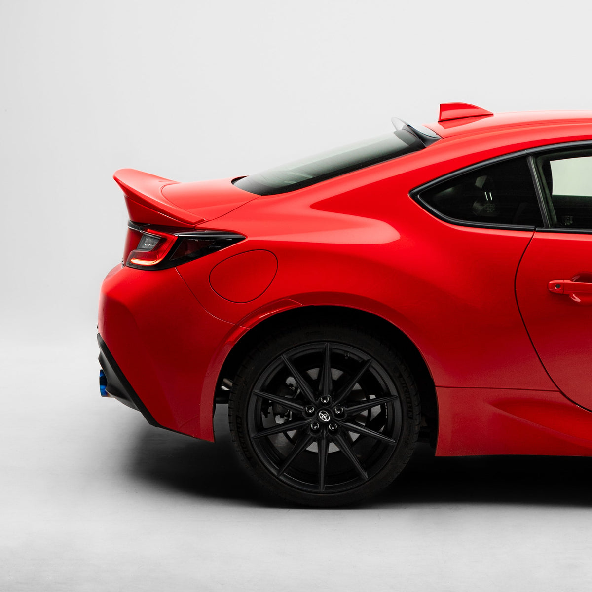 TRD Style Ducklip Spoiler for Subaru BRZ (ZD8) / Toyota GR86 (ZN8) 2022+ – image 9