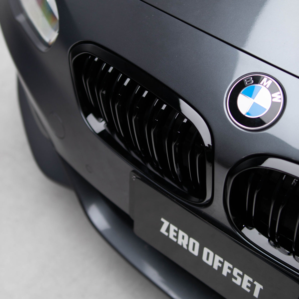M Performance Gloss Black Grille (Dual Slat) For BMW 1 Series F20 LCI 2015-2019 – image 3