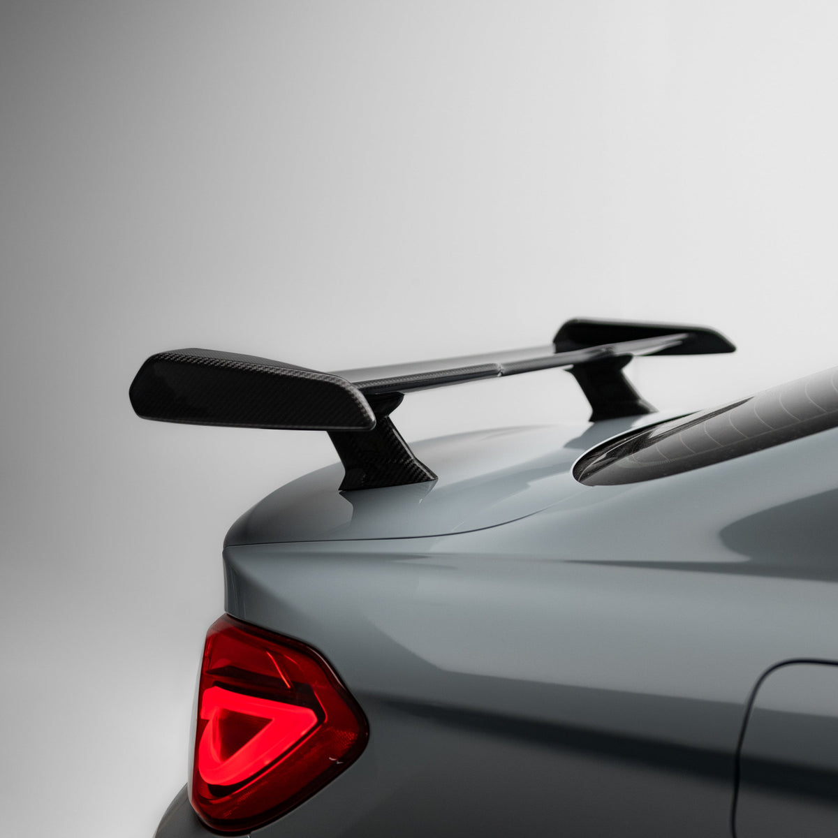 M Performance Style Pre-Pregged Dry Carbon Fibre Rear Wing Spoiler for BMW 2/3/4 Series F22 F30 F32 & M2 M3 M4 – image 7