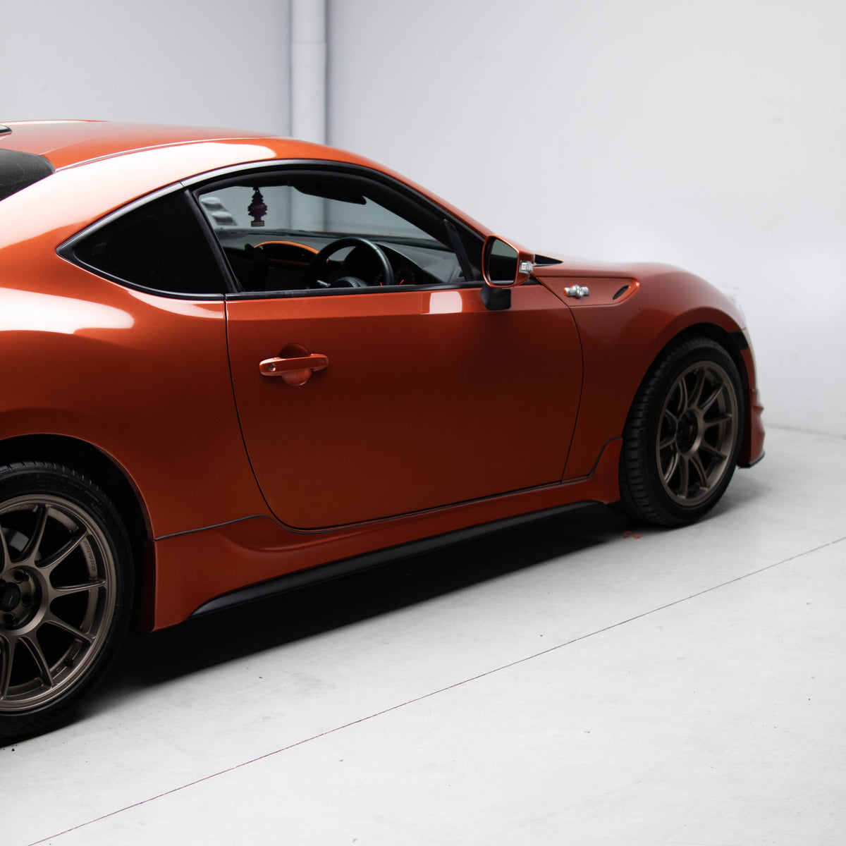 TRD V1 / Aero Nur Style Side Skirt for 12-21 Toyota 86 (ZN6)/Subaru BRZ (ZC6) – image 3