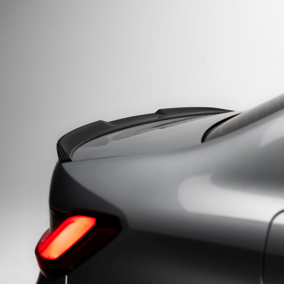 M-Performance V1 Style Pre Pregged Dry Carbon Spoiler for BMW 3 Series G20 / M3 G80 2020+ – image 9