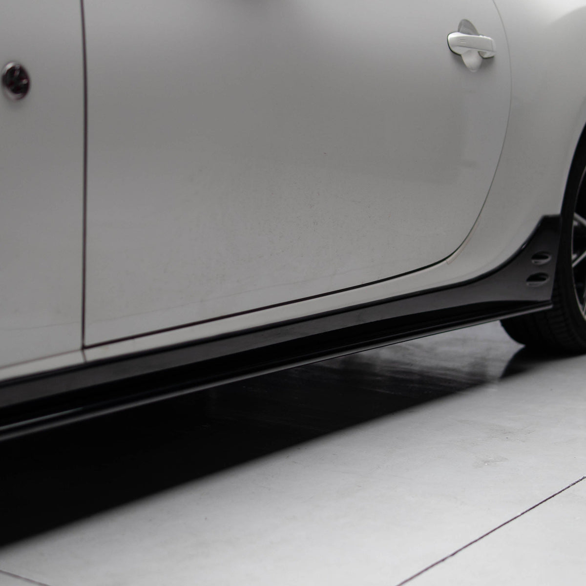 STI Style Side Skirts for Toyota 86 (ZN6)/Subaru BRZ (ZC6) 2012-2021 – image 16