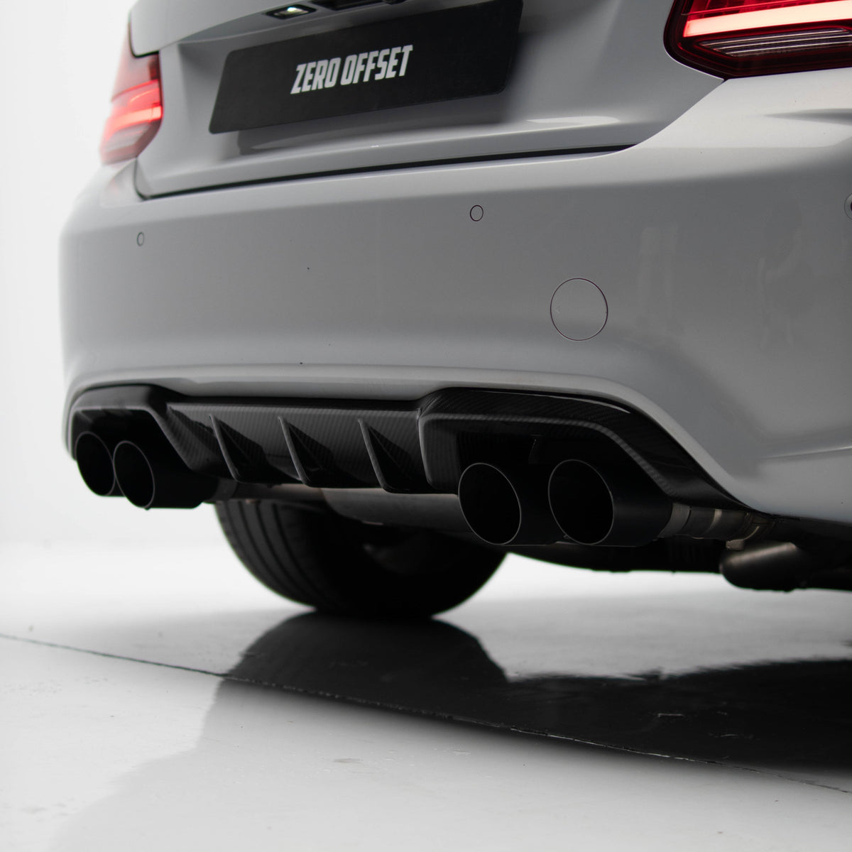 M Performance Style Carbon Fiber Rear Diffuser Pre-Pregged Dry Carbon Fiber for BMW M2 F87 2016-2021 – image 4