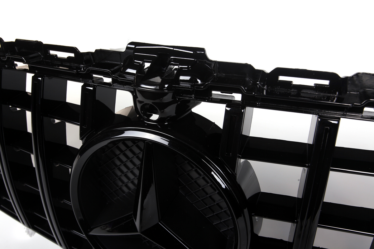 AMG Panamericana Style Grille for Mercedes-Benz C Class (AMG Line) C205/W205 2015-2018 - Black – image 2