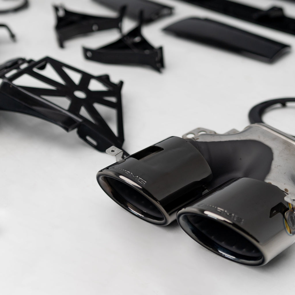 AMG Style Rear Diffuser & Exhaust Tips for Mercedes-Benz A Class V177 Sedan 2019+ – Photo 3