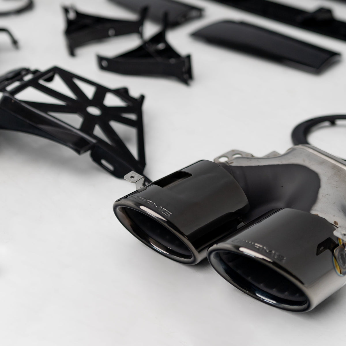 AMG Style Rear Diffuser & Exhaust Tips for Mercedes-Benz A Class V177 Sedan 2019+ – Photo 3