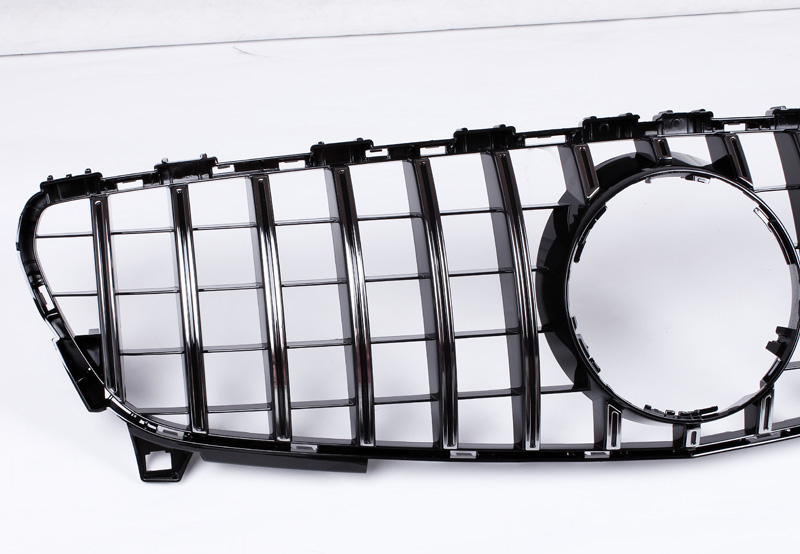 AMG Panamericana Style Grille for Mercedes-Benz A Class W176 2016-2018 - Silver – image 2