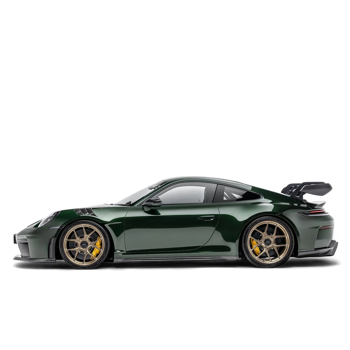 Porsche 992.2 / 992.1 GT3 Prepreg Carbon Fiber Side Skirts – image 2