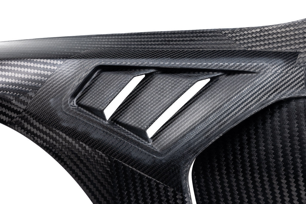 Carbon Vented Front Fender Set for BMW M4 G82 G83 – image 3