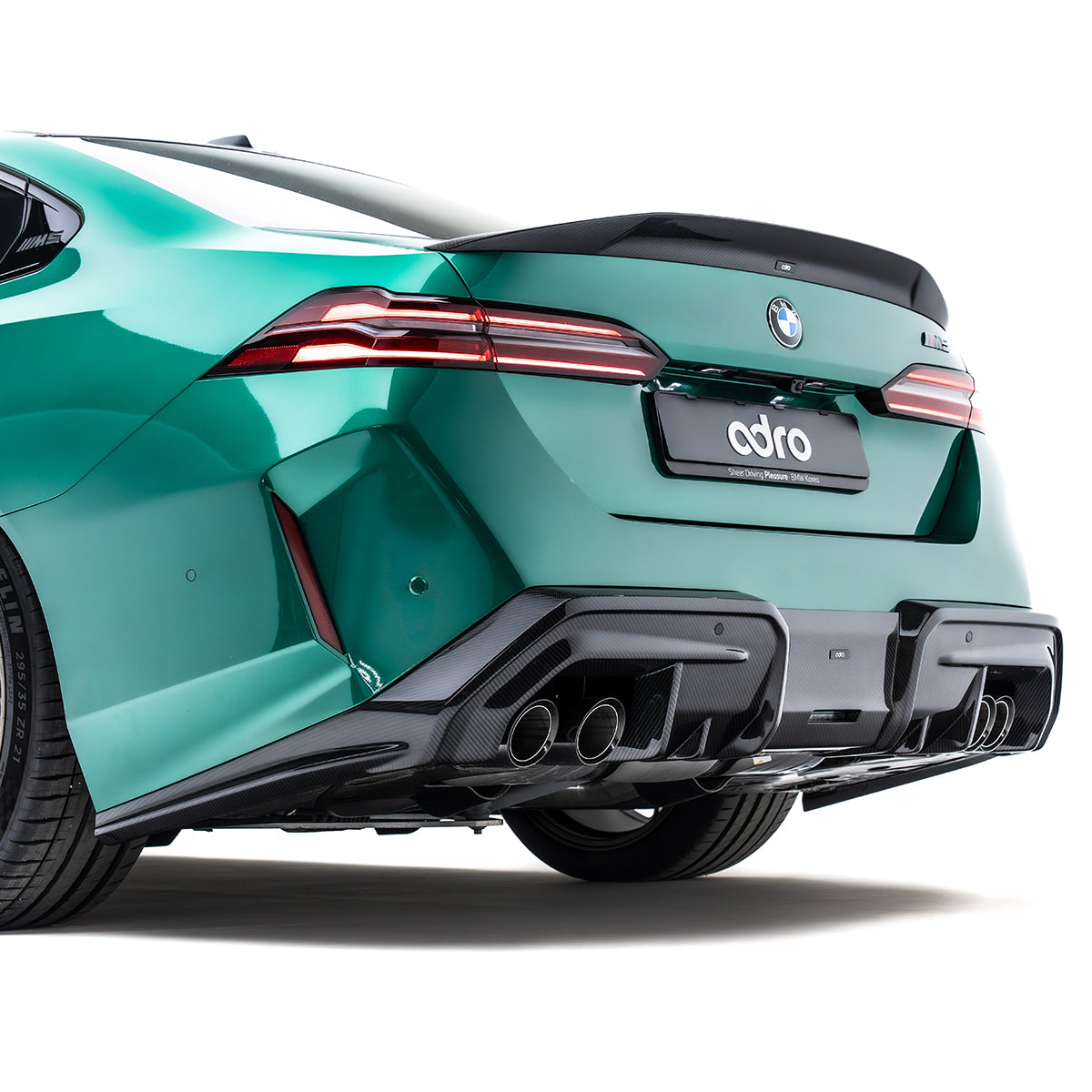 BMW G90 M5 Carbon Fiber Trunk Spoiler – image 4