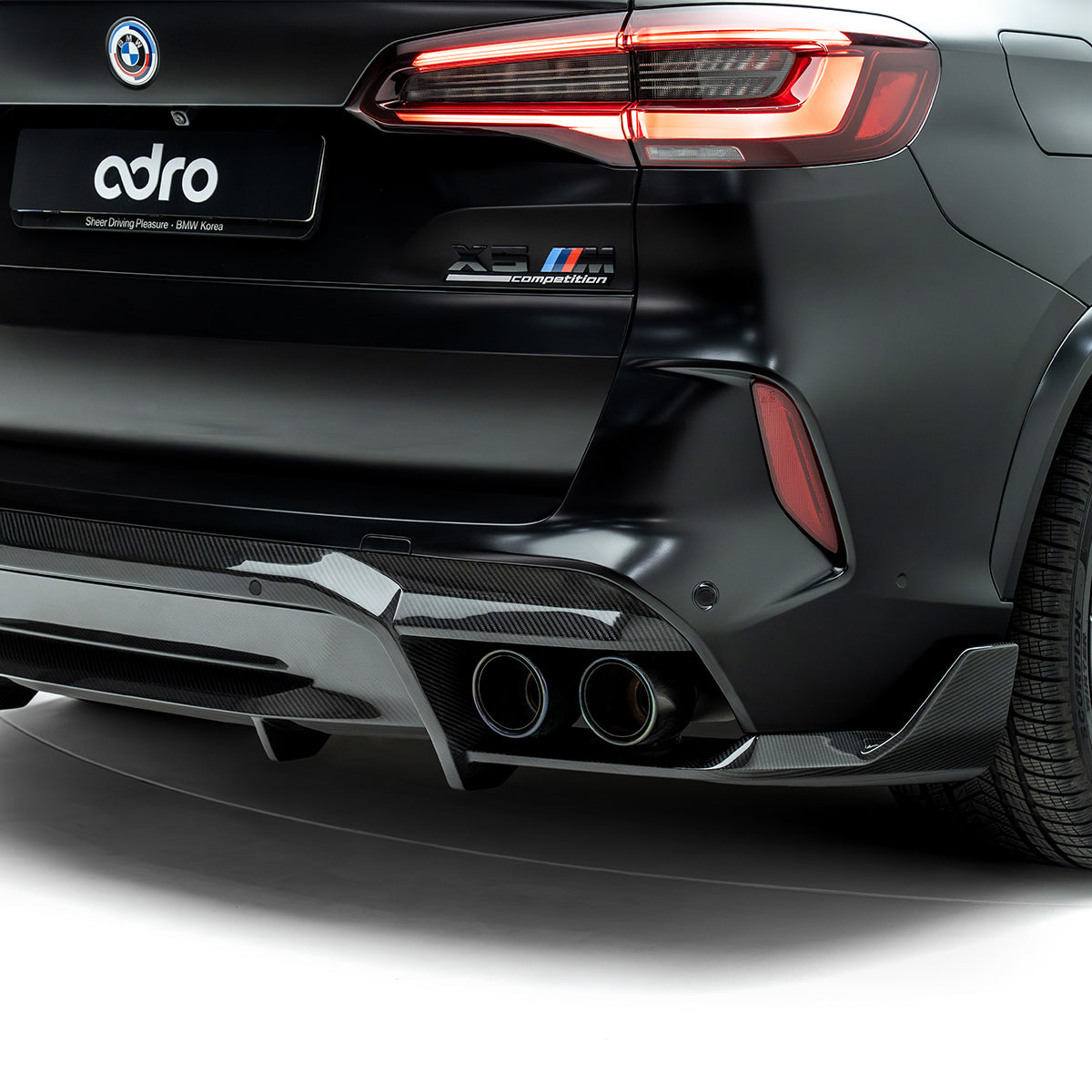 BMW F95 X5M Carbon Fiber Rear Diffuser – image 4