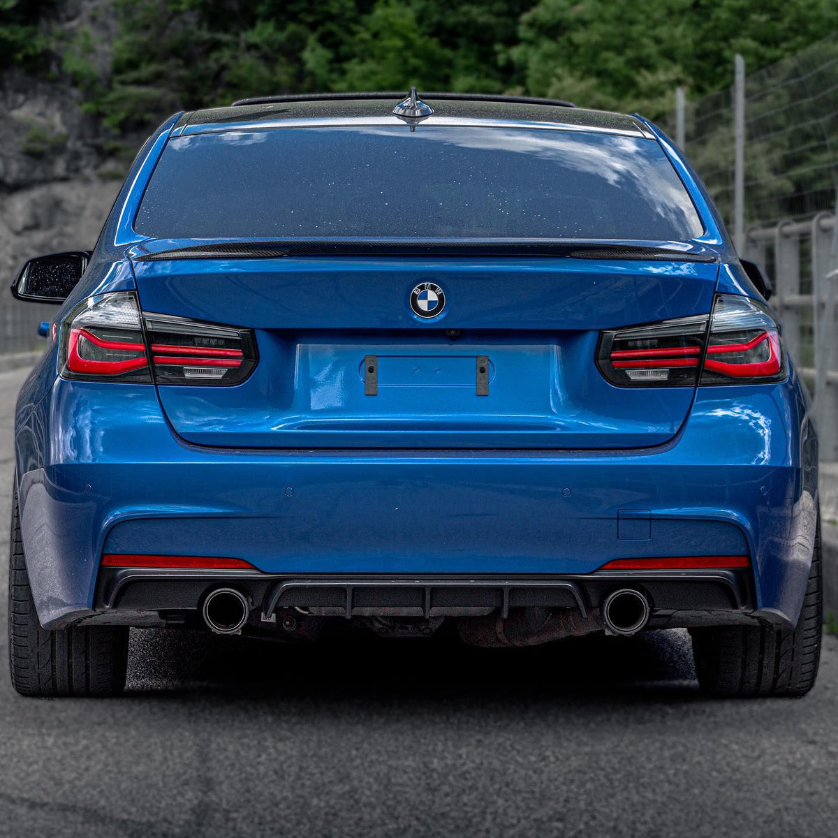 M Performance Style Rear Diffuser for BMW 3 Series (F30) 12-18 – image 5